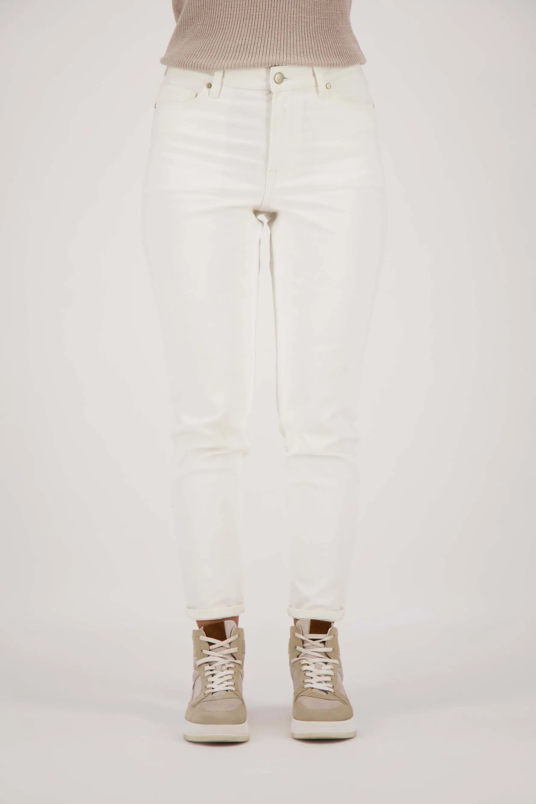 zusss high waist jeans off white