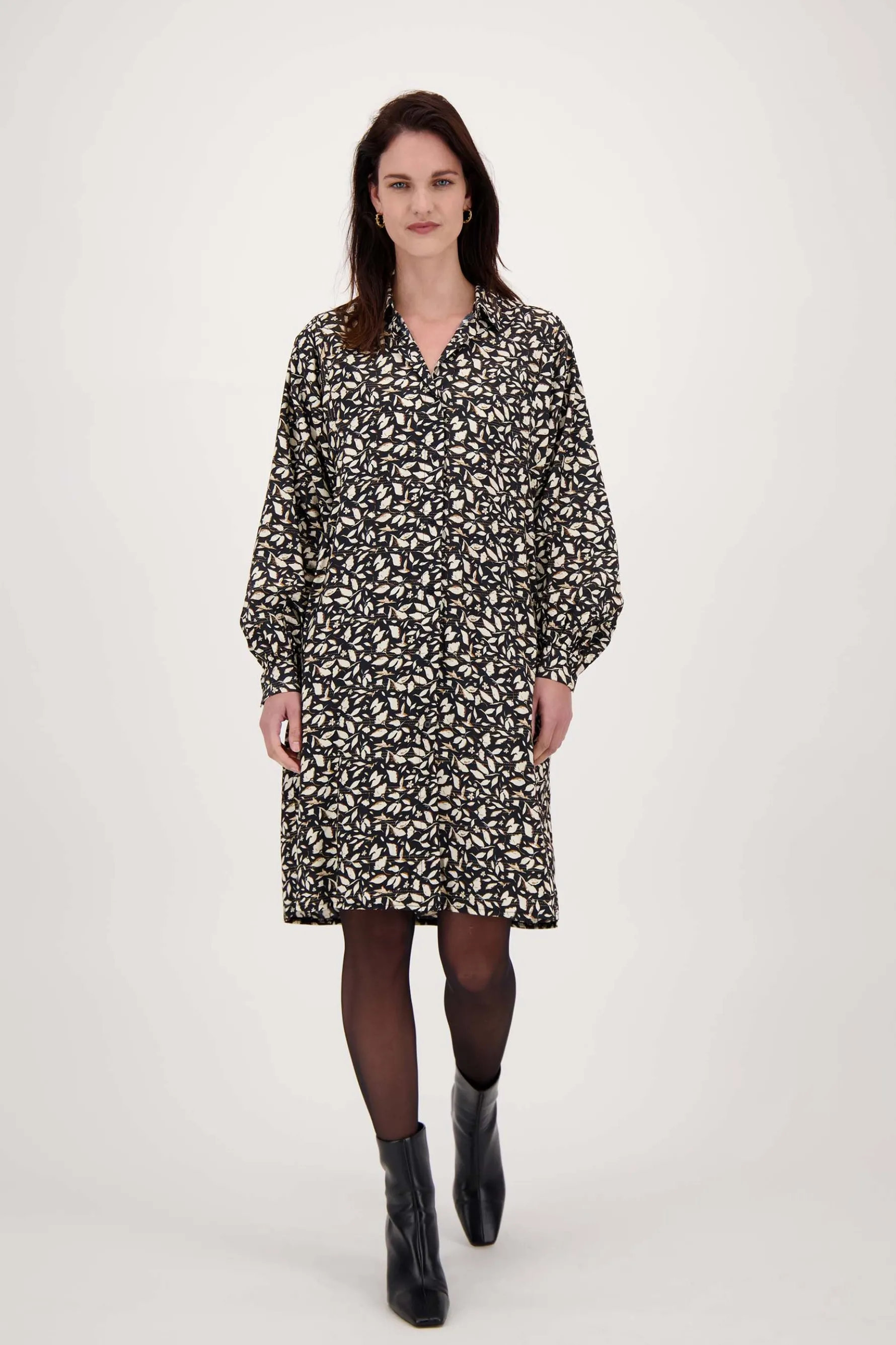 zusss jurk blaadjes print zwart