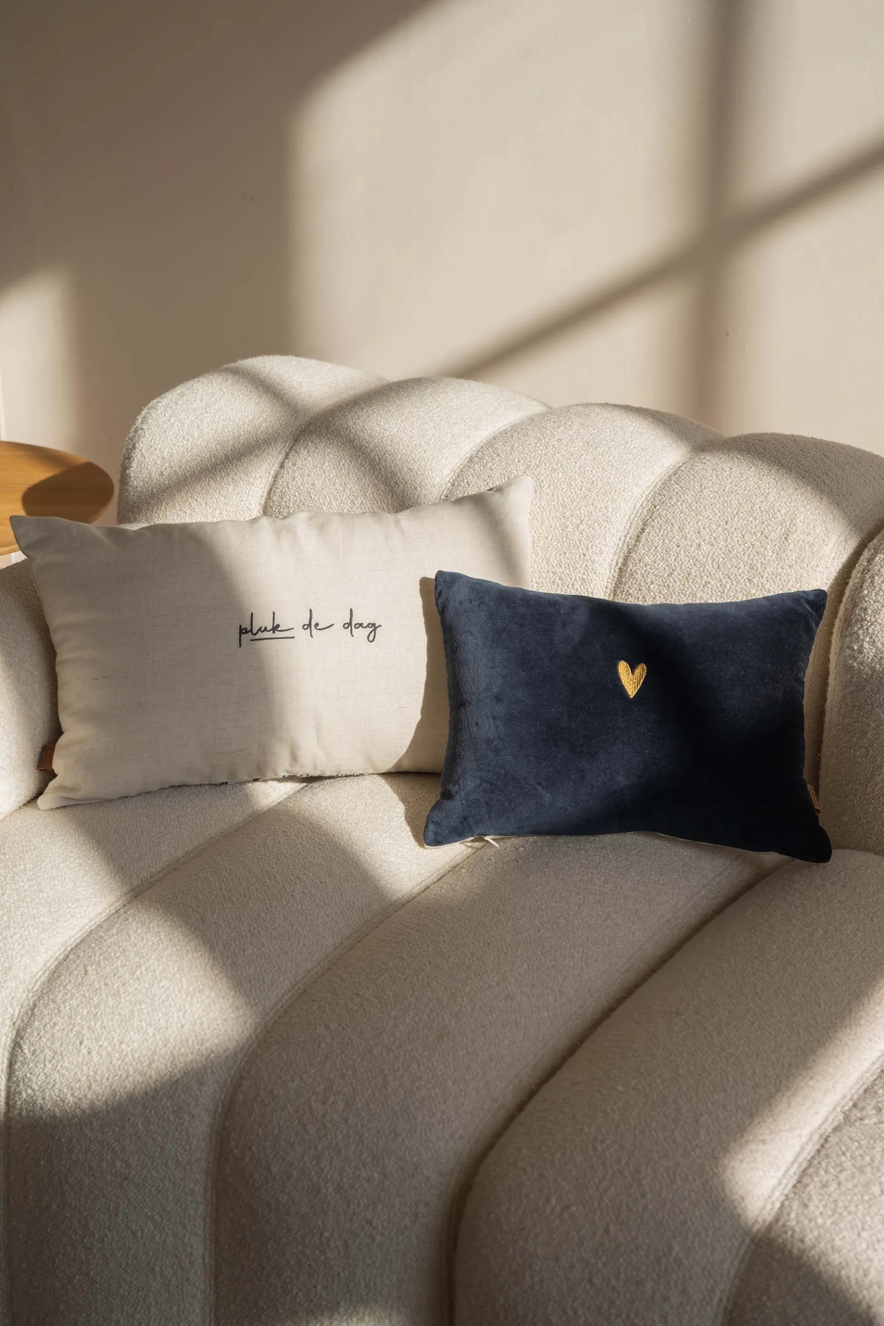 zusss kussen jij bent goud waard 35x25cm zand/donkerblauw
