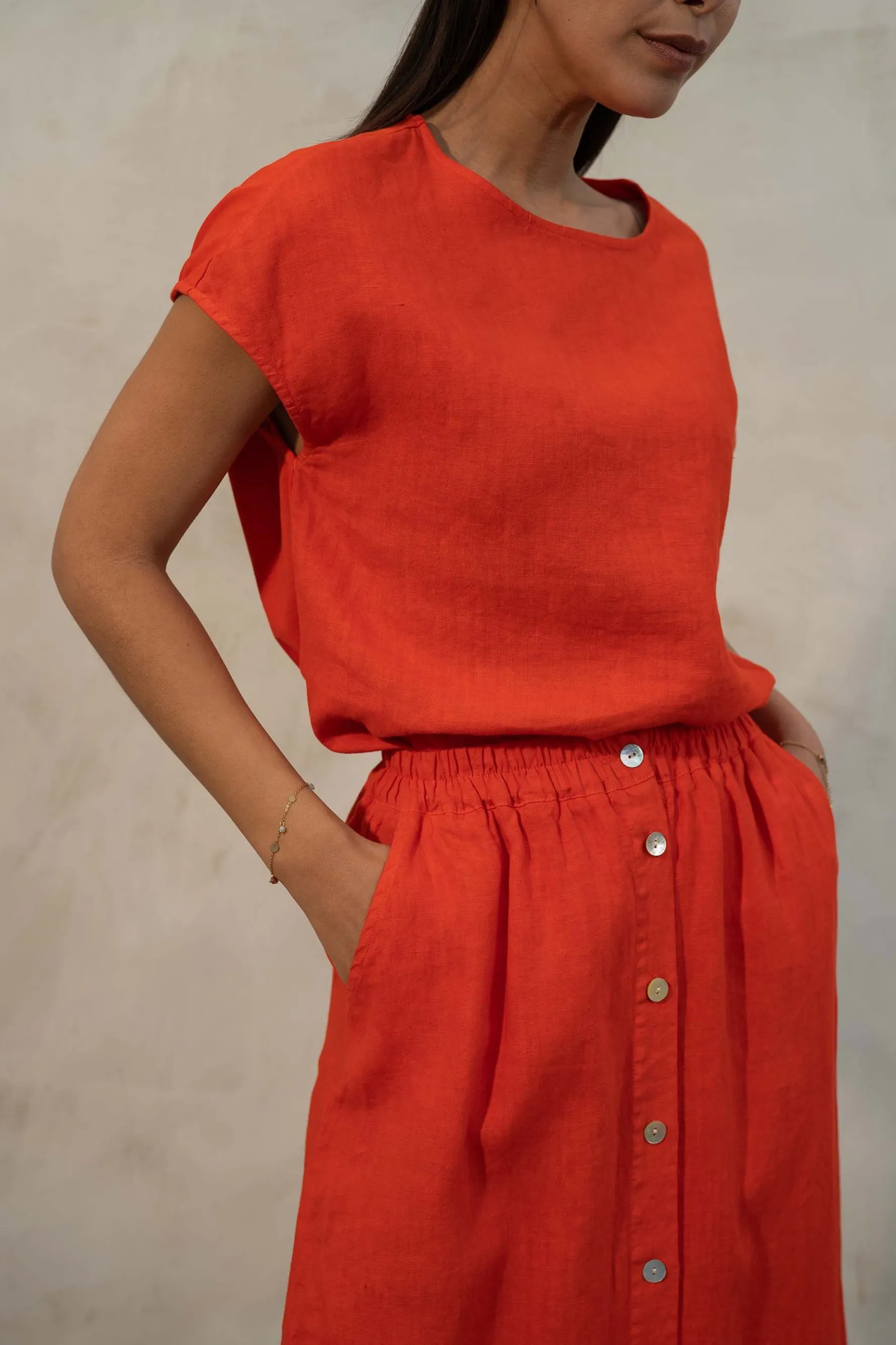 zusss linnen doorknooprok koraalrood