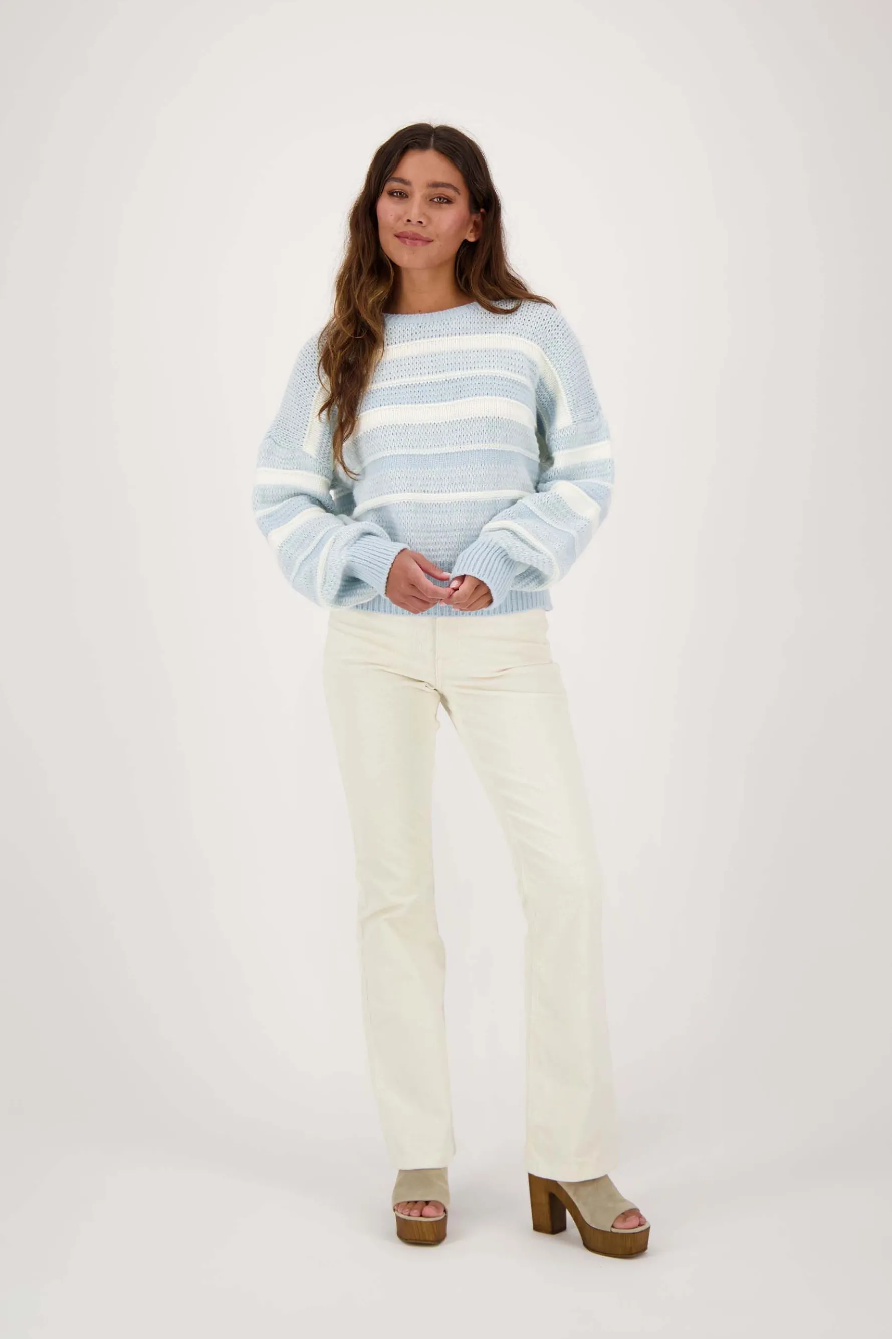 zusss trui met streep lichtblauw